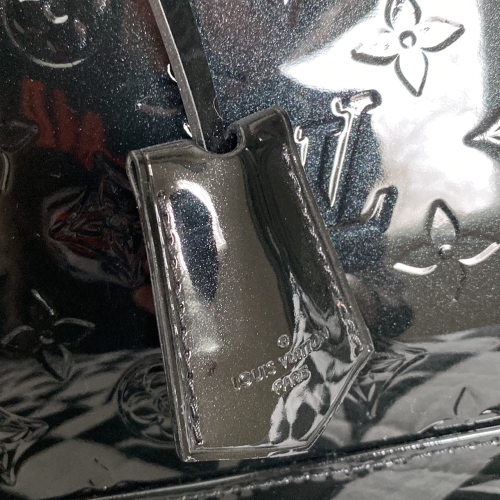 Sold🖤 Louis Vuitton Alma PM Magnetique - Picture 13 of 16